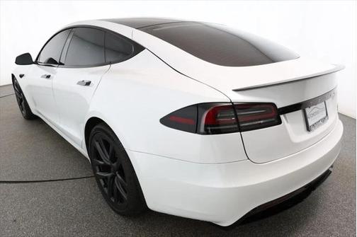 2023 Tesla Model S Plaid
