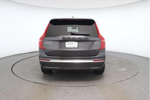 2024 Volvo XC90 B5 Plus Bright Theme
