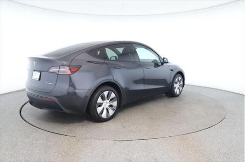 2024 Tesla Model Y Long Range Dual Motor All-Wheel Drive