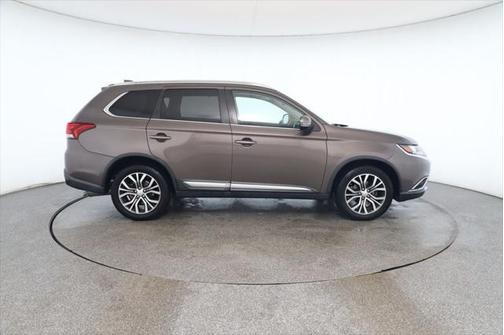 2017 Mitsubishi Outlander SEL