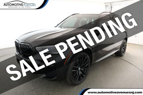 2022 BMW X5 M50i