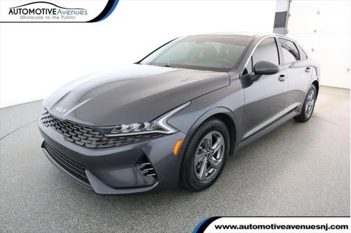 2022 Kia K5 LXS