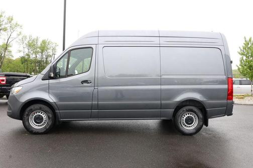 2025 Mercedes-Benz Sprinter 2500 Standard Roof