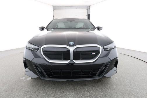 2024 BMW i5 M60