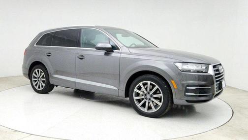 2019 Audi Q7 45 Premium Plus