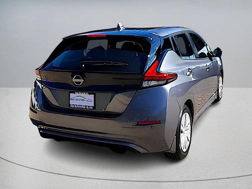 2024 Nissan Leaf S