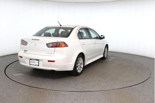 2016 Mitsubishi Lancer SE