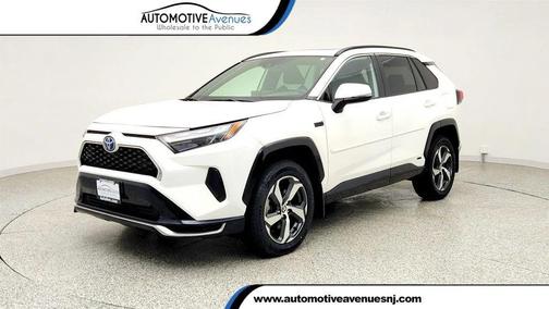 Ice Cap 2023 Toyota RAV4 Prime SE