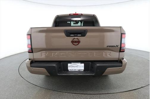 2024 Nissan Frontier PRO-X