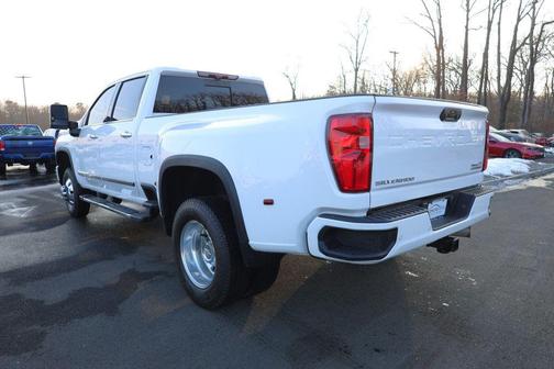 2024 Chevrolet Silverado 3500 High Country