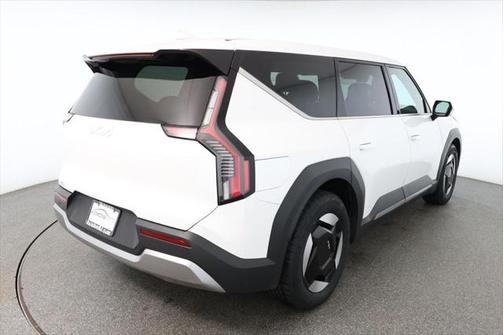 2024 Kia EV9 Light Long Range