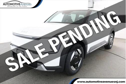 2024 Kia EV9 Light Long Range