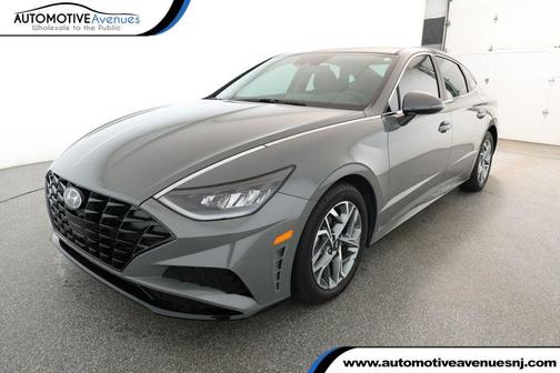 2022 Hyundai SONATA SEL