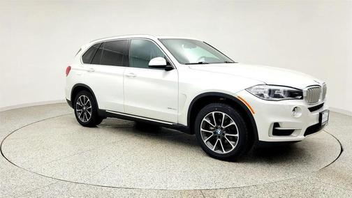 Mineral White Metallic 2017 BMW X5 xDrive35i