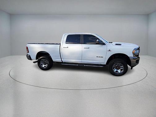 2022 RAM 2500 Big Horn Crew Cab 4x4 6'4' Box