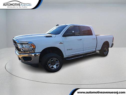2022 RAM 2500 Big Horn Crew Cab 4x4 6'4' Box