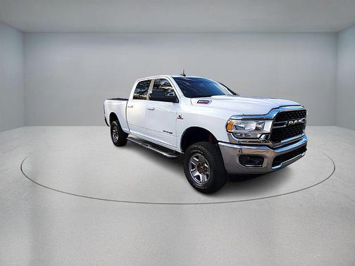 2022 RAM 2500 Big Horn Crew Cab 4x4 6'4' Box