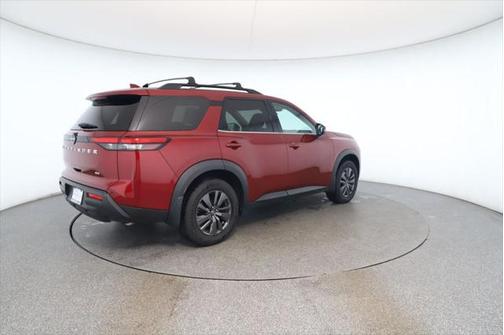 2022 Nissan Pathfinder SV 2WD