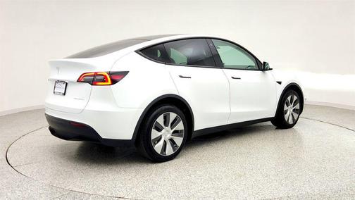 Pearl White Multi-Coat 2023 Tesla Model Y Long Range AWD w/ White/Black Premium Int. & Acceleration Boost