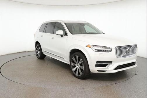 2024 Volvo XC90 Recharge Plug-In Hybrid T8 Plus Bright Theme 7-Seater