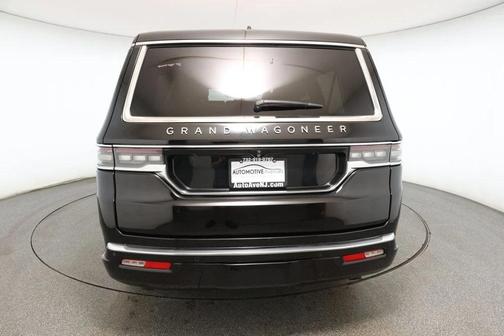 2024 Jeep Grand Wagoneer L 4x4
