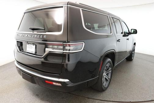 2024 Jeep Grand Wagoneer L 4x4