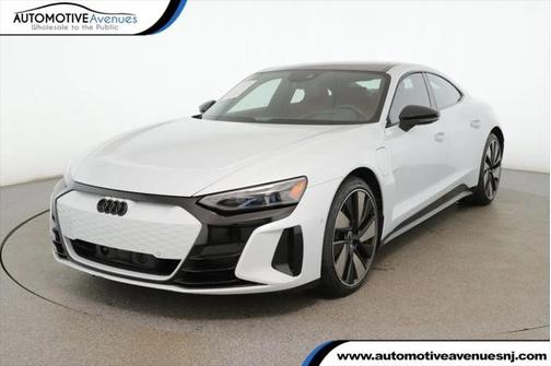 2024 Audi e-tron GT Prestige quattro