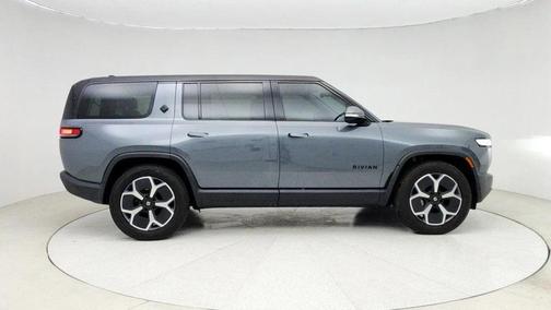 2024 Rivian R1S Adventure Dual-Motor Large Pack