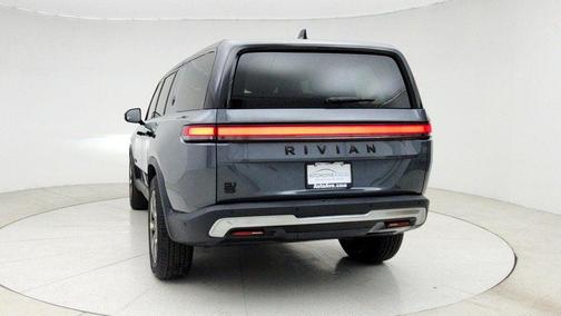 2024 Rivian R1S Adventure Dual-Motor Large Pack