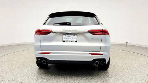 Bianco Astro Metallic 2023 Maserati Grecale GT