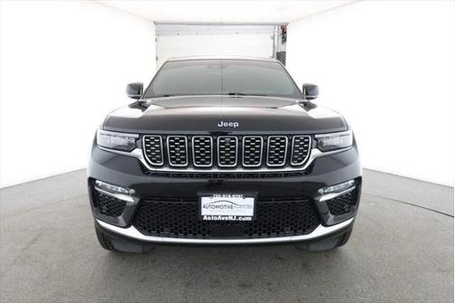 2023 Jeep Grand Cherokee 4xe Summit