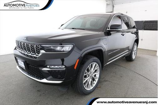 2023 Jeep Grand Cherokee 4xe Summit