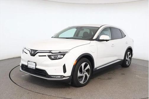 2023 VinFast VF 8 Eco AWD 82 kWh