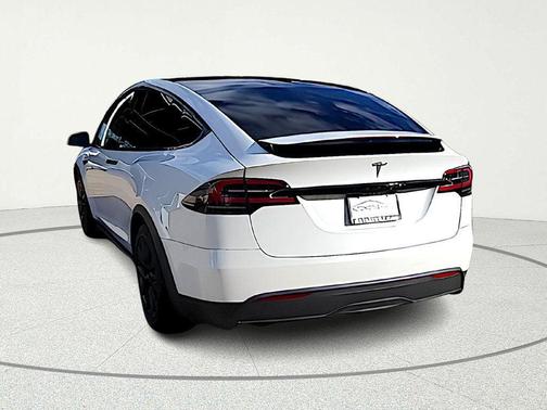 2023 Tesla Model X AWD