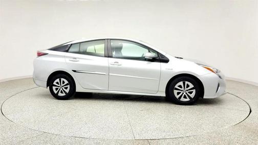 Classic Silver Metallic 2016 Toyota Prius Four