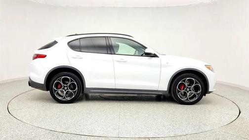 2022 Alfa Romeo Stelvio Ti