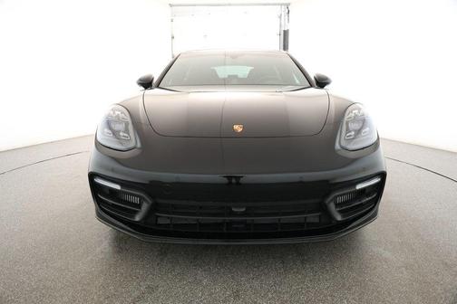 2022 Porsche Panamera Platinum Edition RWD