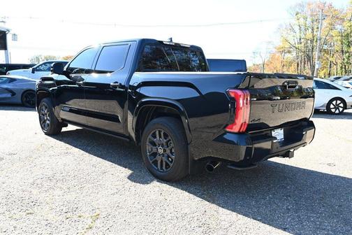 2024 Toyota Tundra Hybrid Platinum