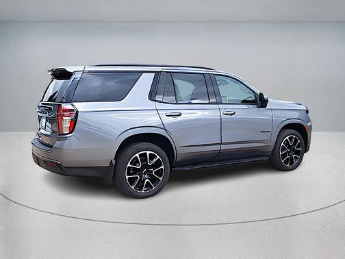 2022 Chevrolet Tahoe 4WD RST