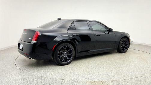2019 Chrysler 300 S