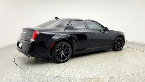 Gloss Black 2019 Chrysler 300 S