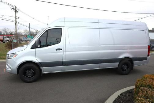 2024 Mercedes-Benz Sprinter 2500 High Roof