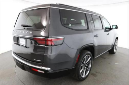 2022 Jeep Wagoneer Series III 4x4