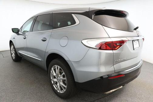 2023 Buick Enclave Essence AWD