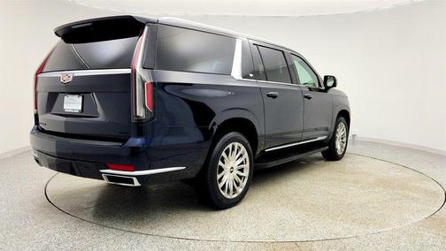 2022 Cadillac Escalade ESV Premium Luxury