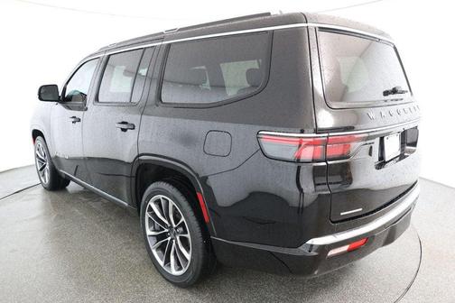 2023 Jeep Wagoneer Series III 4x4