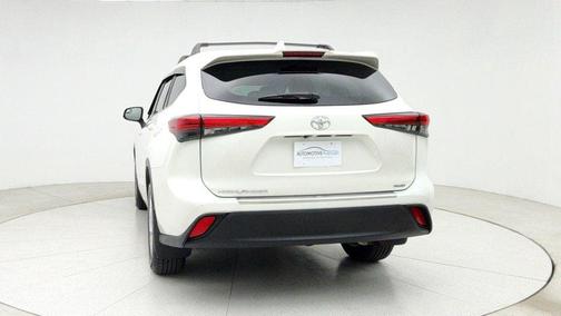 2020 Toyota Highlander L