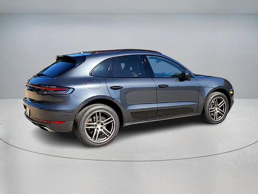 2019 Porsche Macan AWD