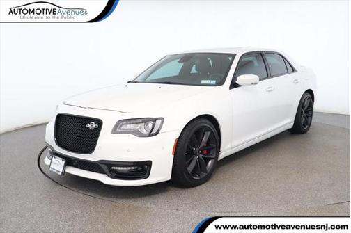 2023 Chrysler 300 C