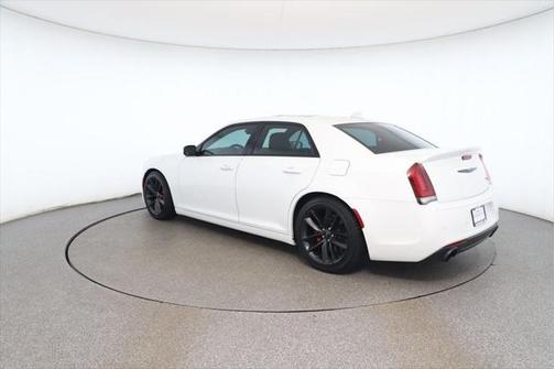 2023 Chrysler 300 C